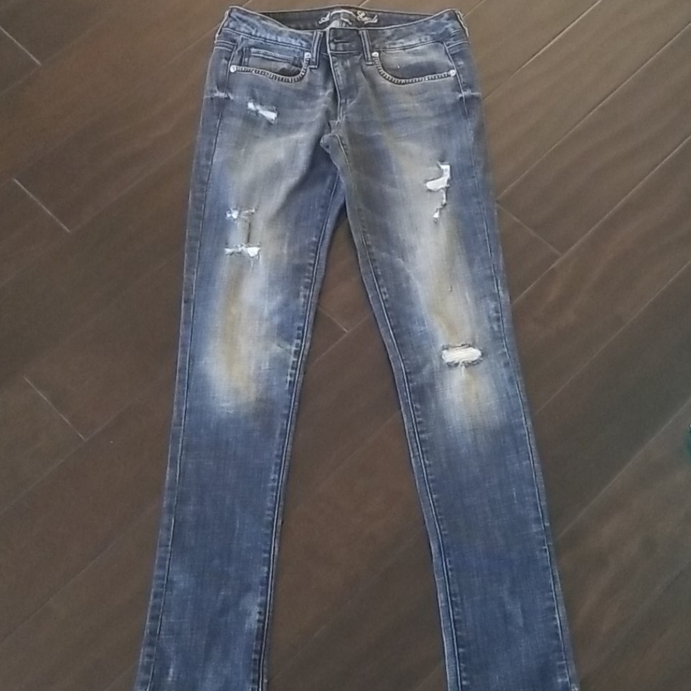 Jean, brand new, never worn , brand new